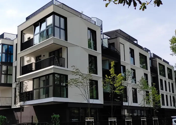 Deluxe Industrial Apartment Free Parking